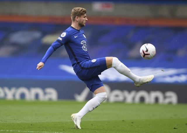 本赛季东契奇缺席时里夫斯场均40分10助攻，今日三节36+9