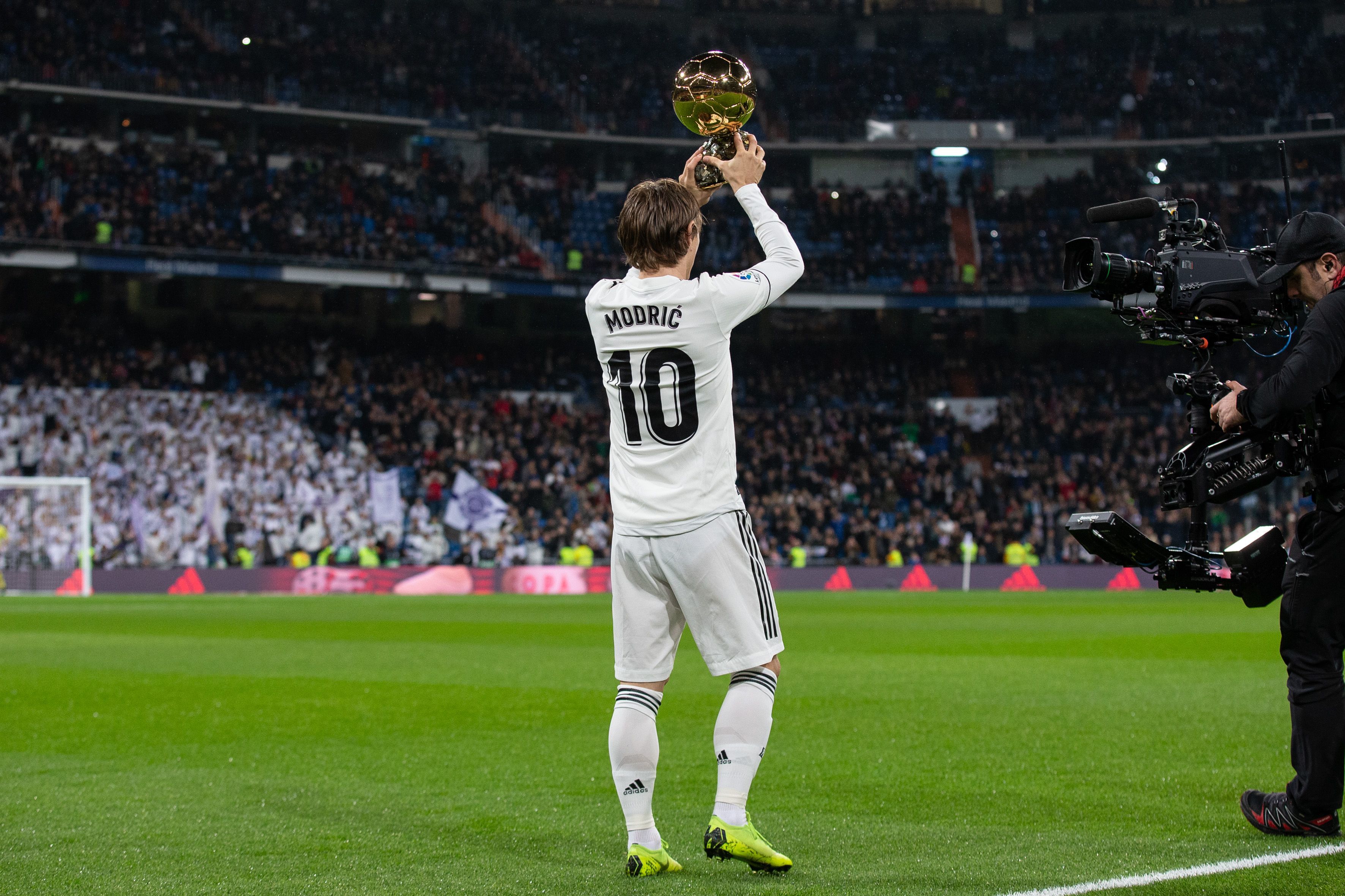 马竞3-1圣吉罗斯联合，阿尔瓦雷斯、加拉格尔、略伦特破门