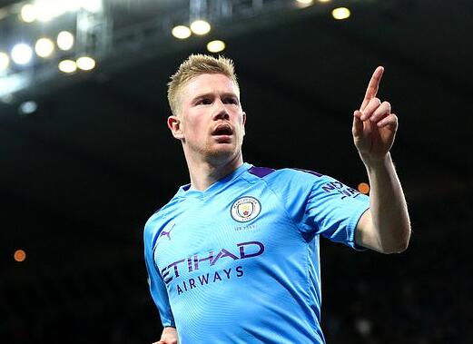 马背上的共生：马术里的优雅与默契